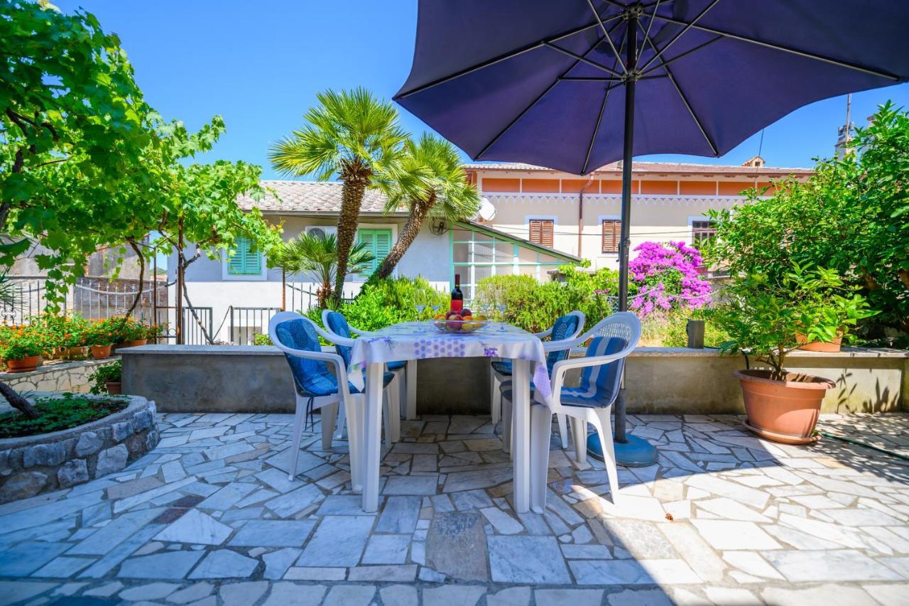Apartmani Loreta Mali Lošinj Esterno foto