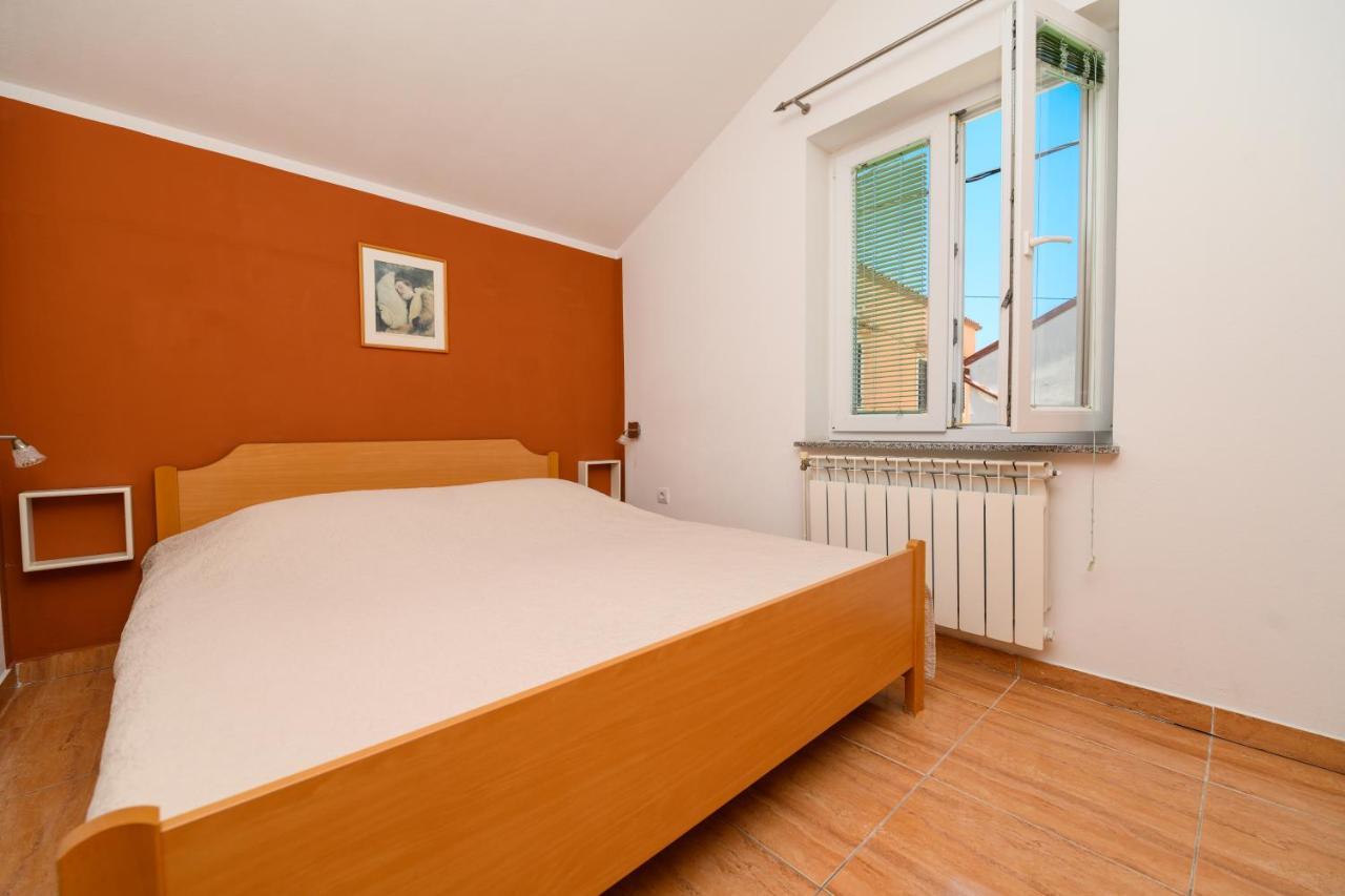 Apartmani Loreta Mali Lošinj Esterno foto