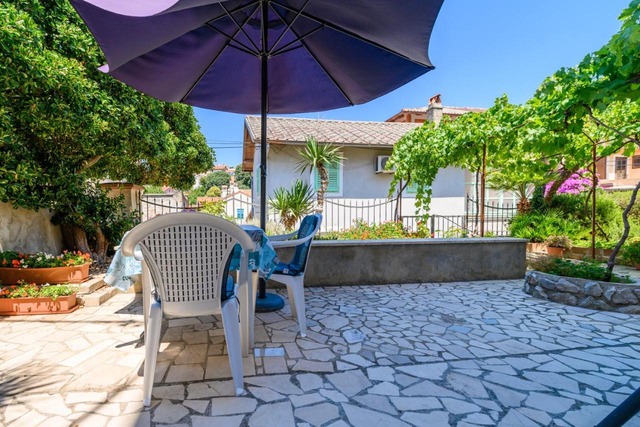 Apartmani Loreta Mali Lošinj Esterno foto