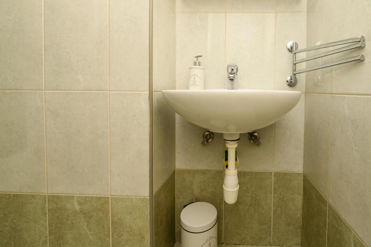 Apartmani Loreta Mali Lošinj Esterno foto